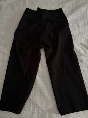 Michael Kors Woman Pants
Black Size 10 New